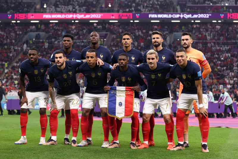 Lloris y el equipo francés en el Mundial 2022. Ahora retirado del fútbol internacional, él cree que Les Bleus son los favoritos para la Eurocopa 2024