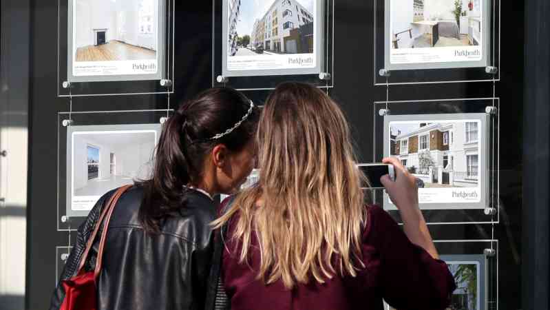 One-in-five home sellers forced to drop asking price